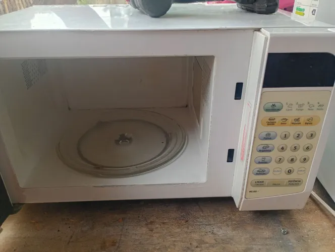 Microondas Electrolux 22l