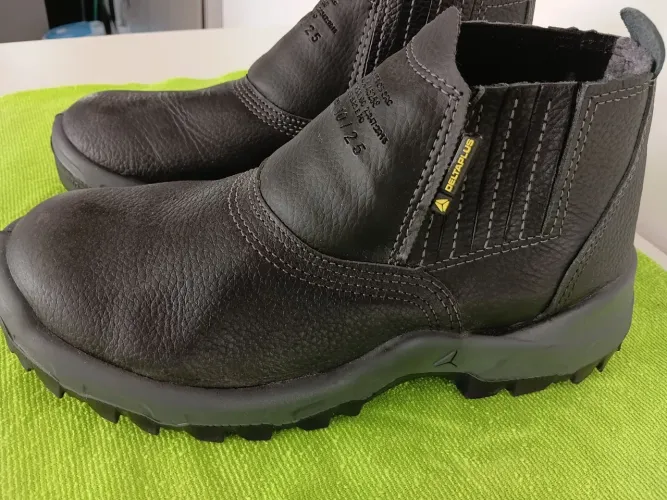 Bota equipamento Ips N 40