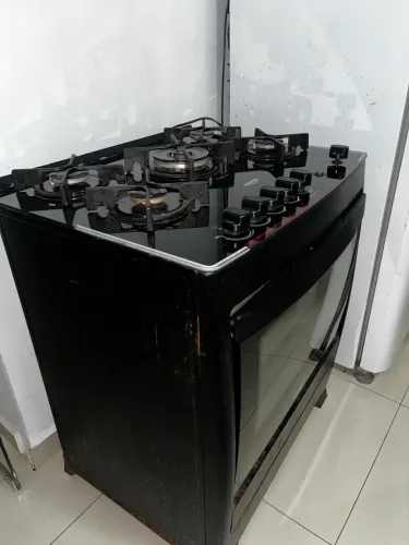 Fogão 5 bocas bivolt 