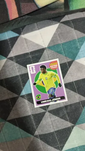 Figurinha legend do Vinícius Jr categoria roxa original 