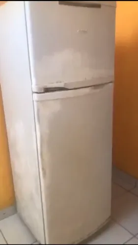 Geladeira usada
