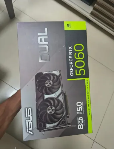 Vende novo lacrado ASUS Dual GeForce RTX? 5060 nota fiscal e garantia