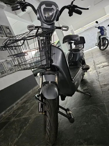 Scooter eletrica