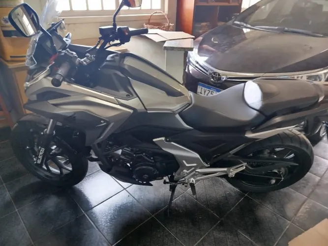 Honda NC 750x 2025 Ún. Dono 4.000km Garantia de Fábrica 