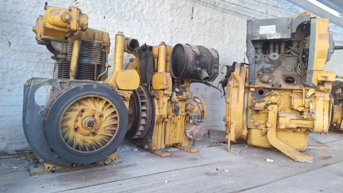 MOTOR DIESEL 2 CILINDRO 3 A VENDA