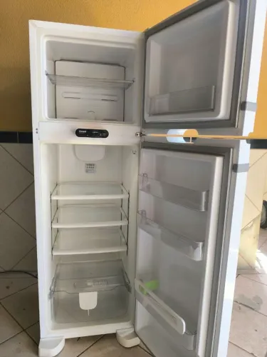 Geladeira Consul Frost Free