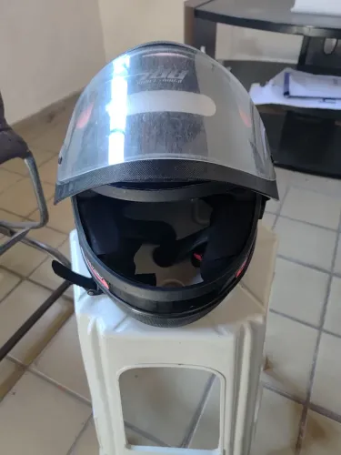 Vendo equipamentos de motoqueiro