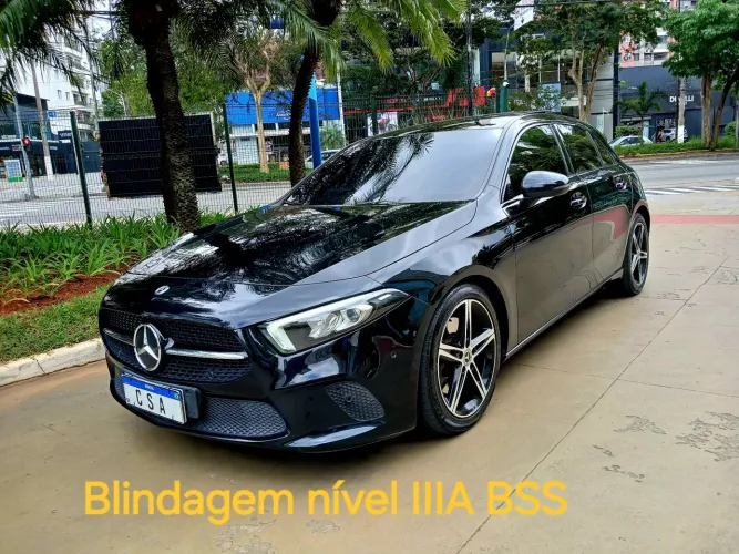 Mercedes-Benz Classe A 250 2.0 TB Hatch Vision 2020
