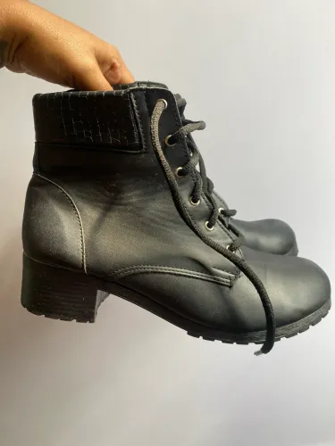 Bota