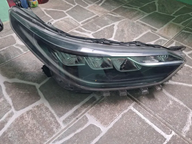 Farol LED Toyota yaris