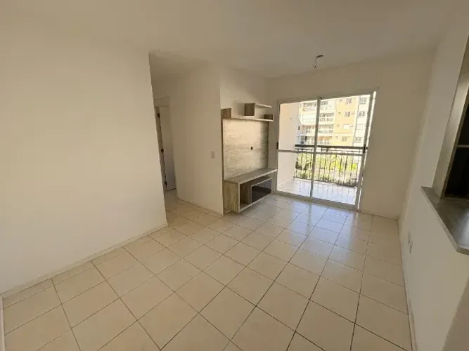 Apartamento 3 Quartos com Suíte | Armários Planejados | Varanda | R$ 450.000