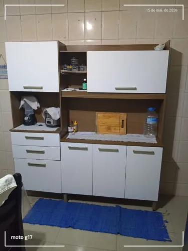 Vende se armário de cozinha e guarda roupa juntos