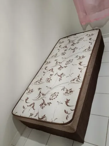 CAMA BOX DE SOLTEIRO