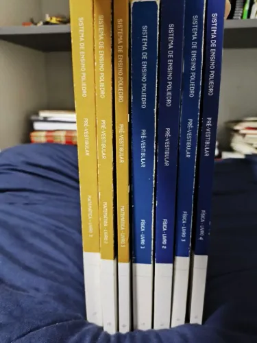 Livros física e matemática poliedro (usado)