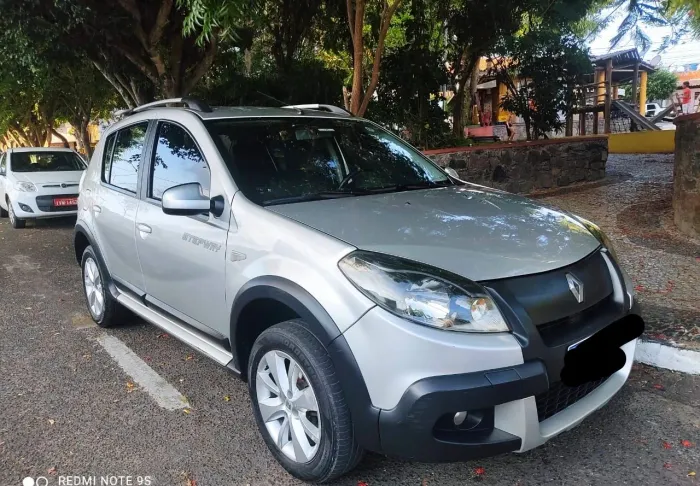 Renault Sandero Stepway Hi-flex 1.6 16V 5P Aut. 2013