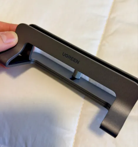 Suporte Vertical para Notebook UGREEN - Alumínio (Premium)