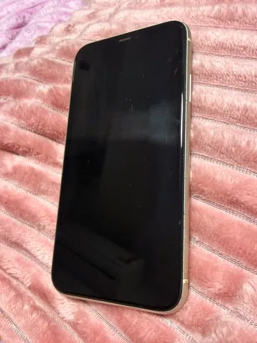 ? iPhone 11 por apenas R$900 ? LEIA A DESCRIÇÃO