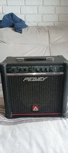 Amplificador  Peavey Rage 158 para guitarra