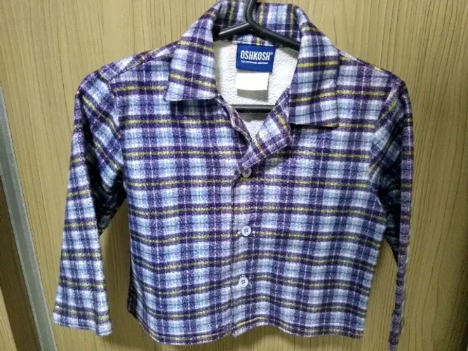 Camisa bebe tamanho 3 T veste 2 anos