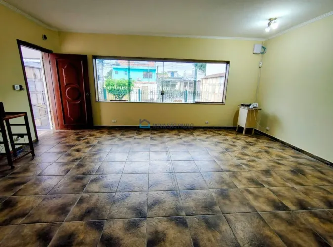 Casa à venda Vila das Mercês, com 4 dormitórios, 1 suíte, 8 vagas, 310 m²