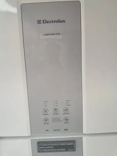 Vendo geladeira dúplex Electrolux 553 litros 127 volts