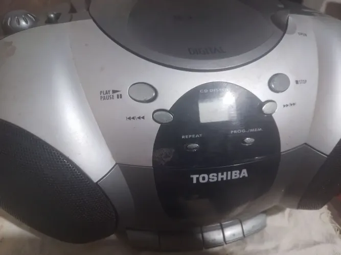 Rádio Toshiba 