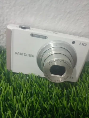 Camera Samsung ST77