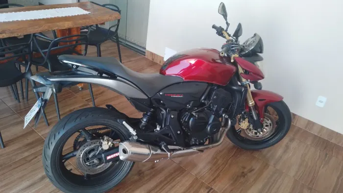 Vendo hornet 08/08