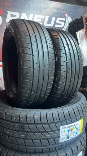 Pneu 205/55/R16 seminovo na marca Dunlop em otimo estado 