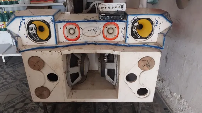 SOM AUTOMOTIVO