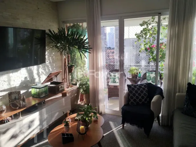 Apartamento à venda Rua Pássaros e Flores, Jardim das Acácias - São Paulo