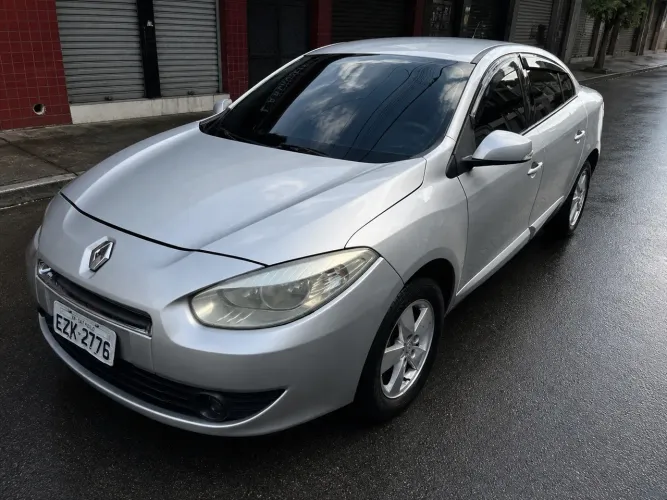 Renault Fluence Sed. Dynamique 2.0 16V Flex Aut. 2012