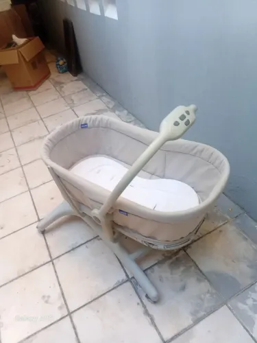 Berço- carrinho para bebe