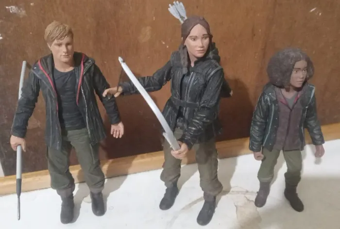 Action figuras Jogos vorazes