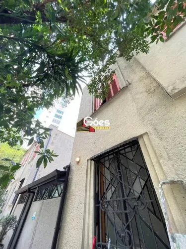 Casa Comercial de Vila Disponível para locação em Higienópolis