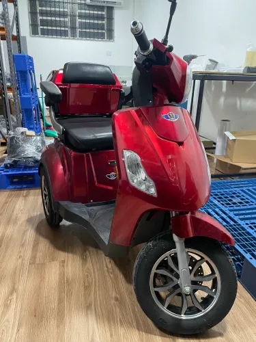 Triciclo Elétrico Plus Sousa cadeirante idoso  