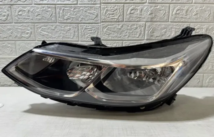 farol esquerdo Cruze LT 2017 18 19 20 21 22 2023 original sem LED