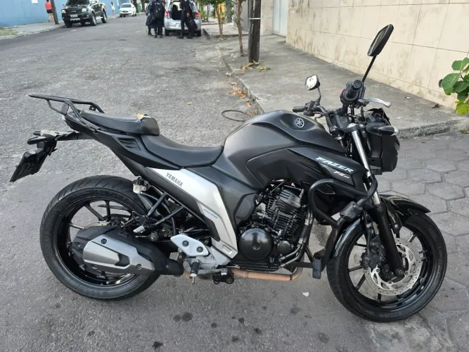 YAMAHA/FZ25 250 Fazer