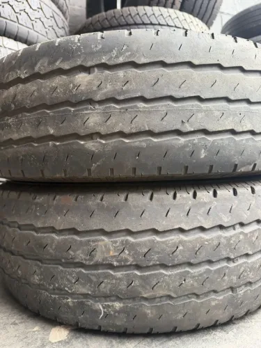 Pneus 205/75/16 marca de carga continental