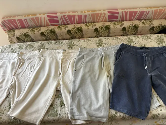 Kit 4 bermudas Calvin Klein GG com manchas