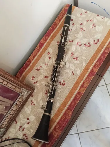 Clarinete para restauração ou decoração,Leia: