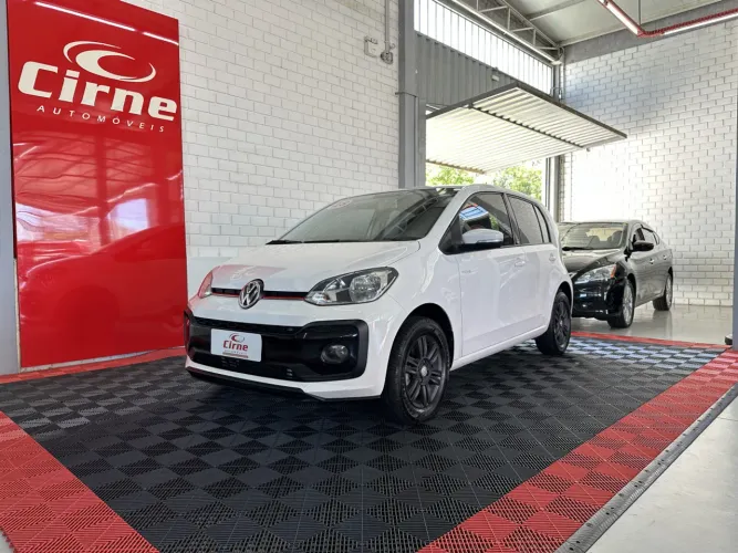 Volkswagen Up! Move 1.0 TSI Total Flex 12V 5P 2018