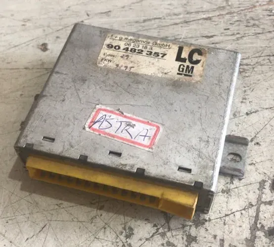 Módulo Alarme Astra Corsa 1994 - 1997 / *