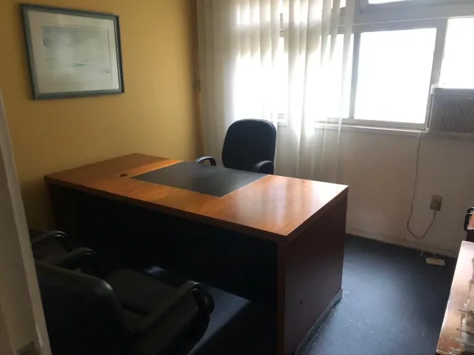 Mesa executiva Ricco