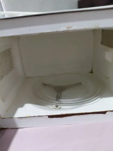 Micro ondas muito novo mais nao esquenta