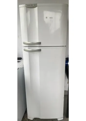 Geladeira Eletrolux Frosfree