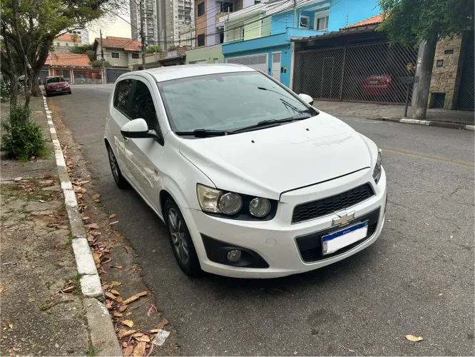 Chevrolet Sonic HB LTZ 1.6 16V Flexpower 5P Aut. 2013