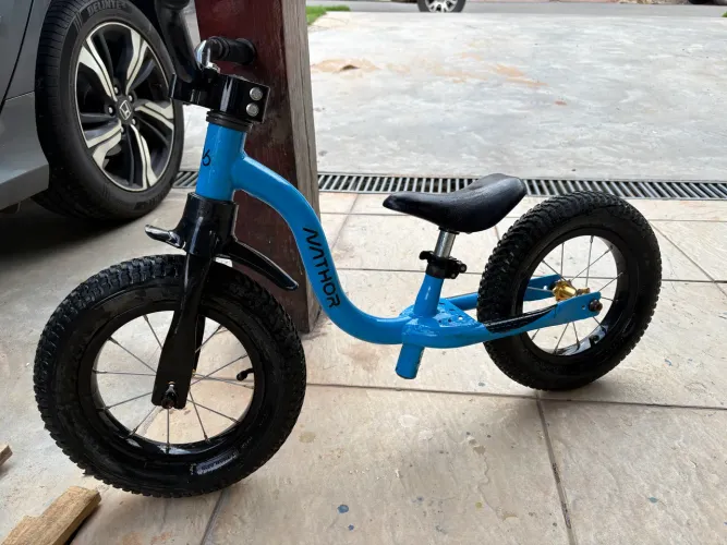 Bicicleta de equilíbrio Nathor 