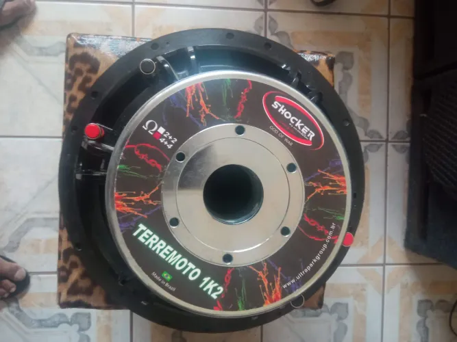 Par de greve shocker 12 ,1200 rms