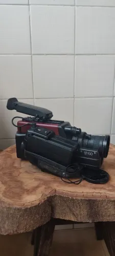 Filmadora JVC GR 60 Vintage com Acessórios Originais